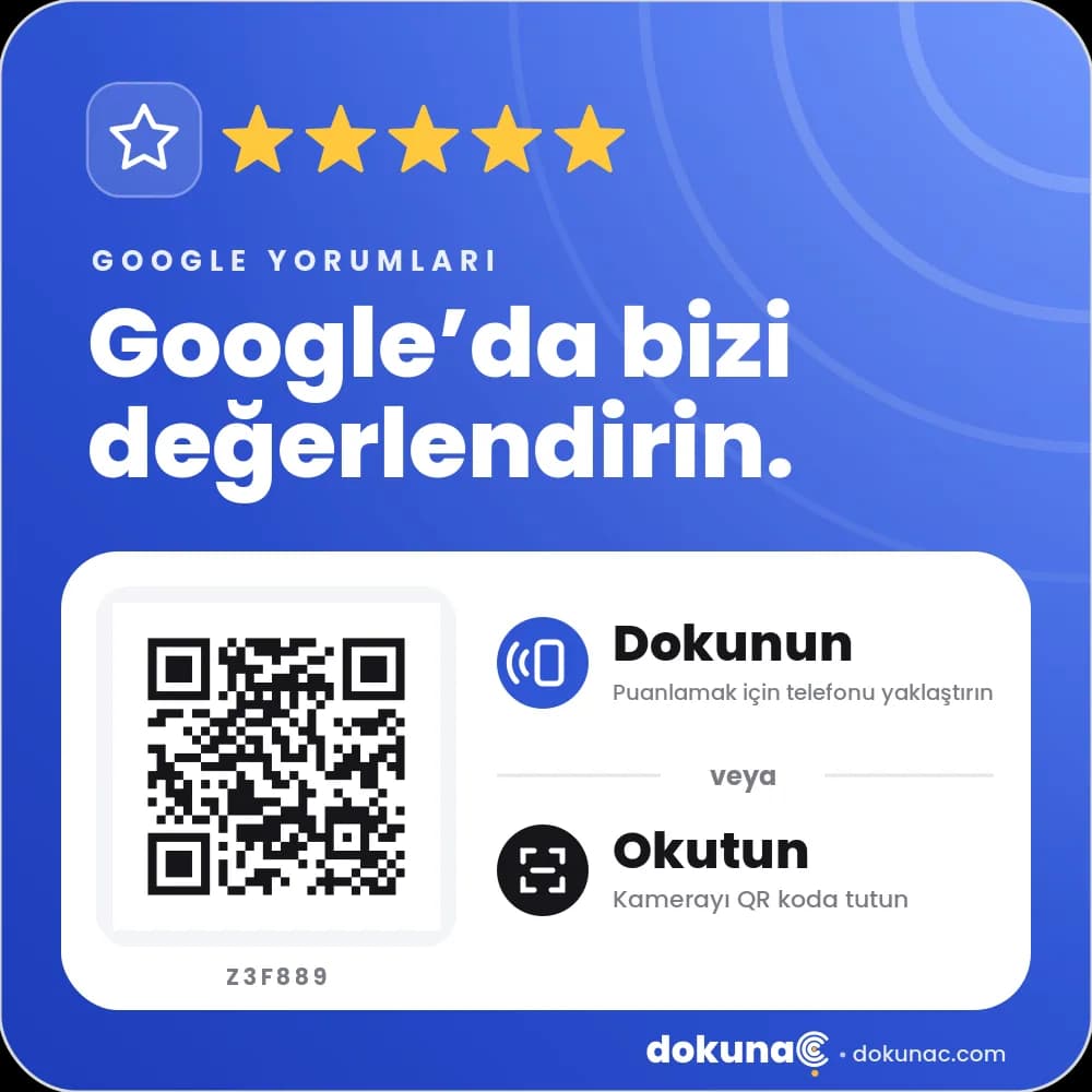 Google yorum pleksi plakası: “Google'da bizi değerlendirin.” Üzerinde QR kod ve “Dokunun / Okutun” yönergesi